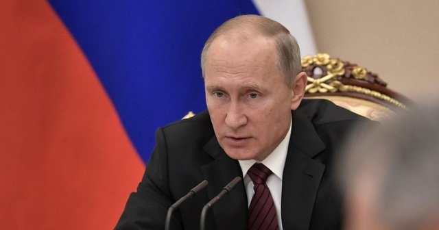 Putin, 4 balistik füze fırlattı