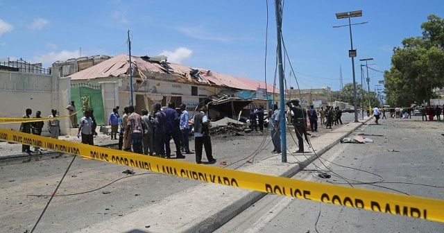 Somali&#039;de bombalı saldırı