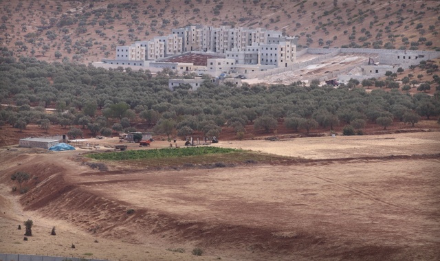 Suriye sınırına 'Yetim Köyü' yapılıyor