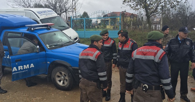 Tekirdağ&#039;da sel! Askeri araç suya kapıldı, 1 asker kayıp...