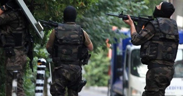 Van&#039;da PKK operasyonu: 8 gözaltı