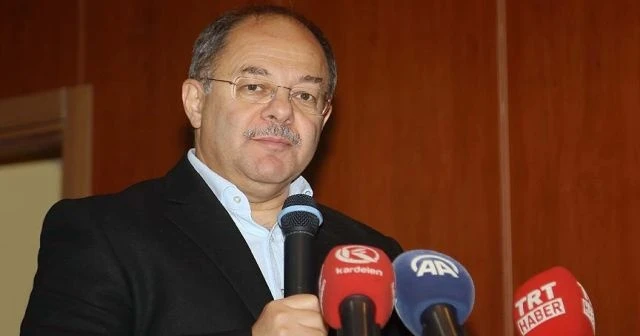 'Bir ahlaksızlık yaptılar, beş dakika sonra döndüler'