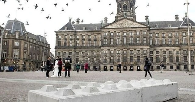 Amsterdam'da dikkat çeken görüntü