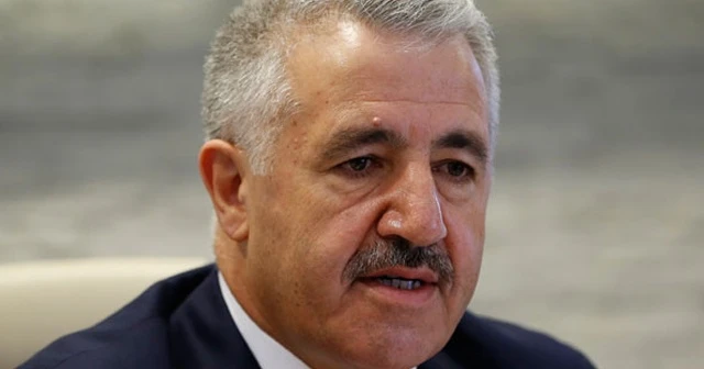 Bakan Arslan: İstanbul'a kruvaziyer yat limanı projesini başlatıyoruz