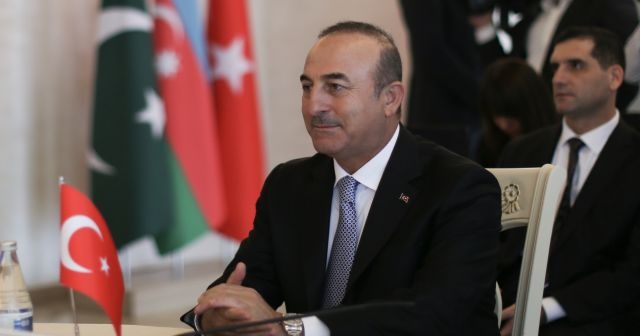 Bakan Çavuşoğlu&#039;ndan flaş Afrin operasyonu açıklaması