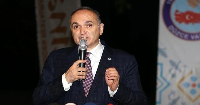 Bakan Özlü iş adamlarıyla buluştu