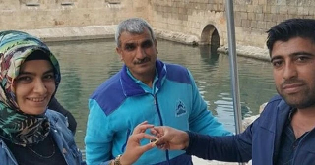 Balıklıgöl'e düşen yüzüğü, belediye personelleri saatlerce aradı