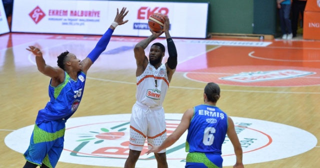 Banvit Tofaş’a yenildi