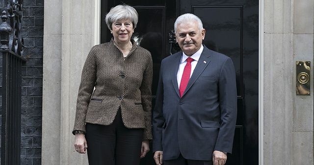 Başbakan Yıldırım ile İngiltere Başbakanı May bir araya geldi