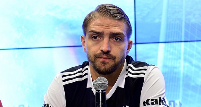 Caner Erkin tribünde