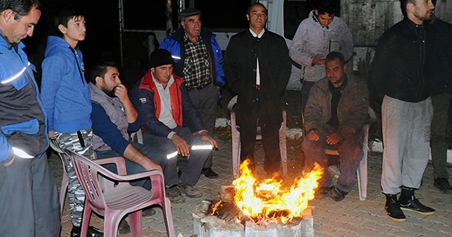 Deprem Arıcılar Mahallesi’nde tüm binalarda hasar oluşturdu