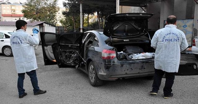 Diyarbakır&#039;daki uyuşturucu operasyonunda eski polise gözaltı