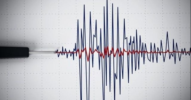 Ege Denizi&#039;nde 4.2&#039;lik deprem