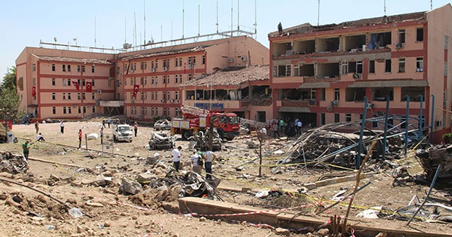 Elazığ&#039;da emniyete düzenlenen saldırının davası başladı