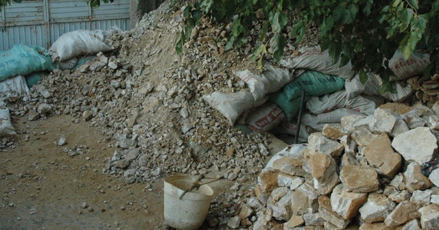 Evinin altına 40 metre tünel kazdı, hayalleri suya düştü