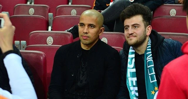 Feghouli ile N’diaye tribünde maçı izlediler