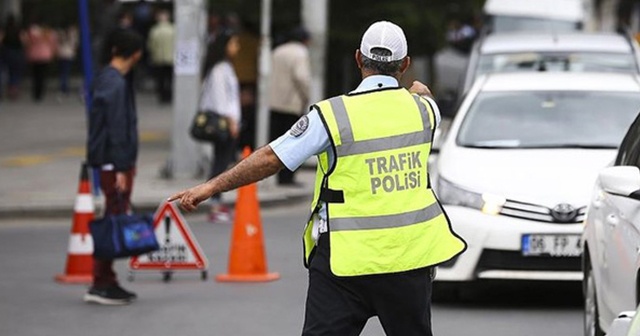 İstanbul&#039;da yarın bazı yollar trafiğe kapatılacak