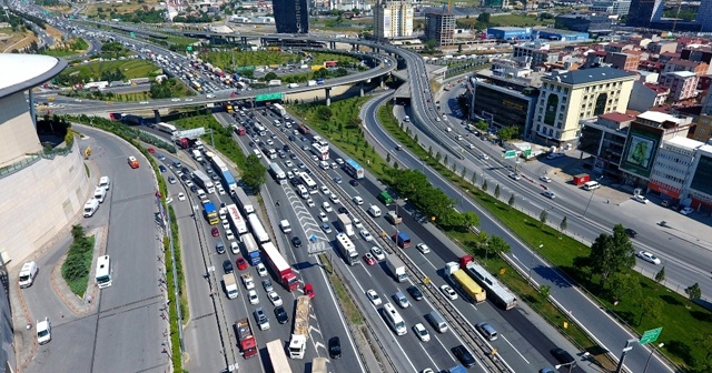 İstanbul’da yarın ve pazar günü bu yollara dikkat