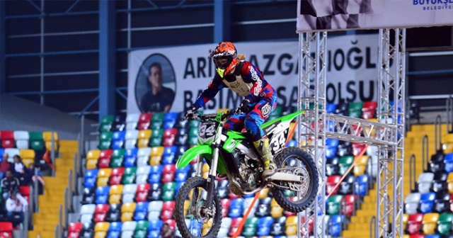 İstanbul Super Cross Şampiyonası Başladı