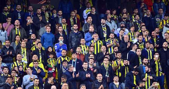 Kadıköy’de Naim Süleymanoğlu’na alkışlı veda