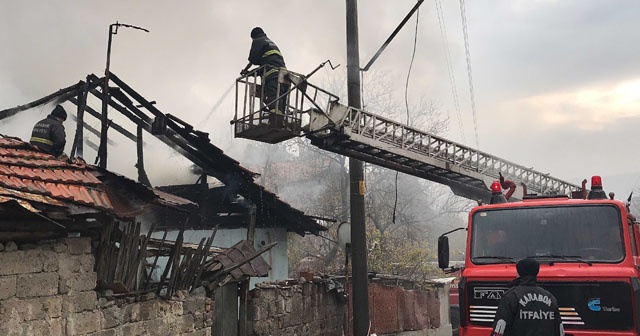 Karabük’te ev yangını