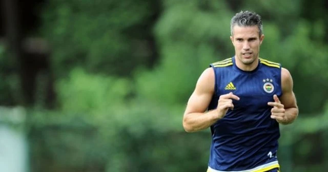 Liste başı Robin van Persie
