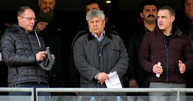 Lucescu o maçı tribünden takip etti!