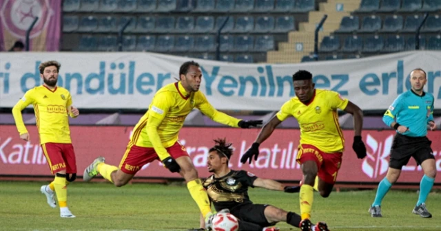 Osmanlıspor avantaj sağladı