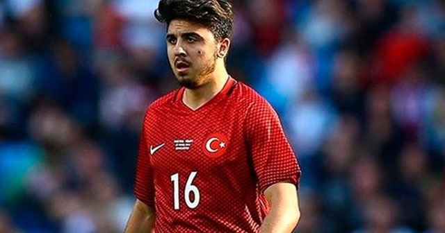 Ozan Tufan'dan Fenerbahçe'ye kötü haber