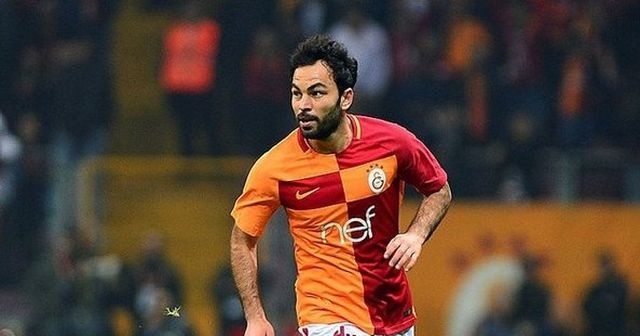 Selçuk İnan, Milli Takımı bırakıyor