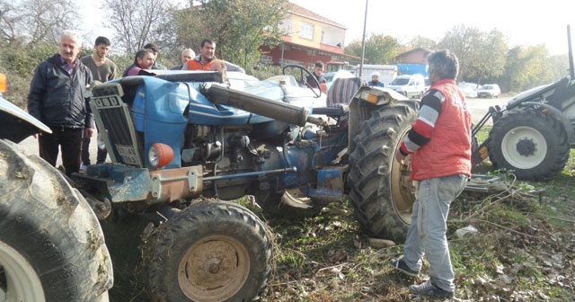 Sinop&#039;ta traktör devrildi: 1 ölü