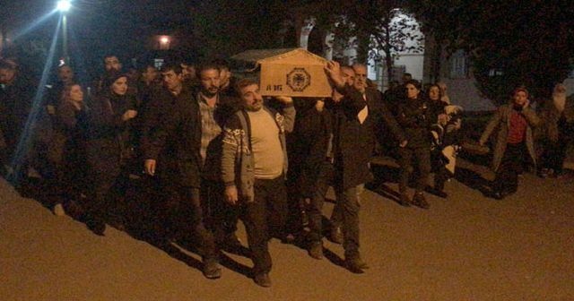 Terörist cenazesine katılan 6 HDP&#039;li vekil hakkında soruşturma