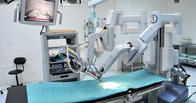 Türkiye robotik cerrahiyle organ naklinde dünya ikincisi