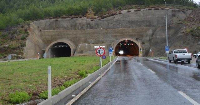 Akdeniz Sahil Yolu Projesi ilerliyor