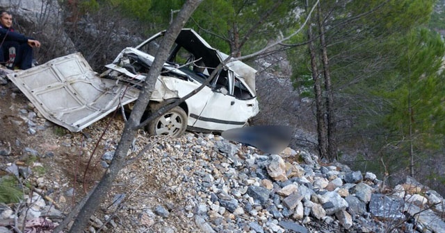 Alanya&#039;da trafik kazası: 2 ölü