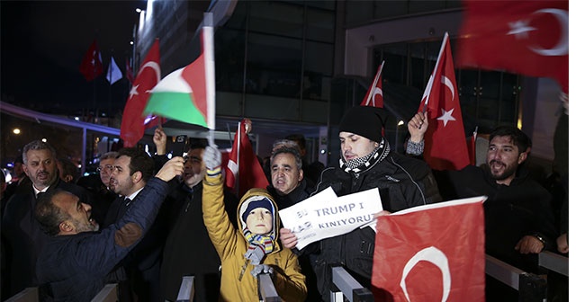 Ankara&#039;da ABD Büyükelçiliği önünde Kudüs tepkisi