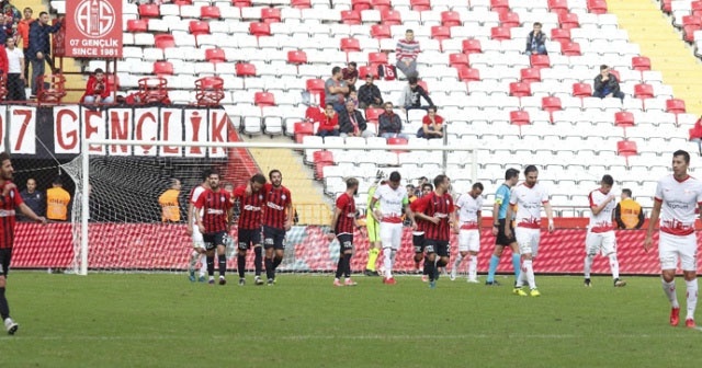 Antalyaspor yenilerek turladı