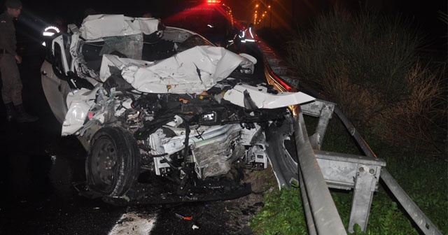 Aydın-İzmir otoyolunda trafik kazası: 3 ölü, 1 yaralı