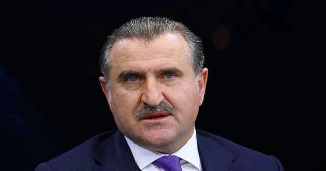 Bakan Bak, Beytullah Eroğlu'nu kutladı