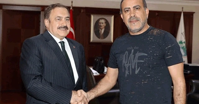 Bakan Veysel Eroğlu yazdı, Haluk Levent söyleyecek