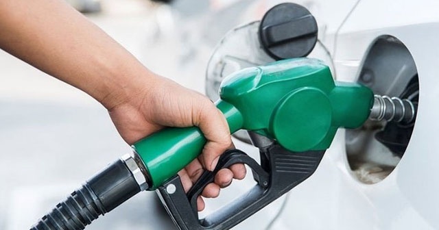 Benzin fiyatları 13-15 kuruş inecek