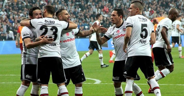 Beşiktaş, Almanya&#039;da rotasyona gidiyor