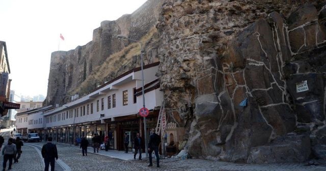 Bitlis&#039;teki sokağa çıkma yasağı kaldırıldı