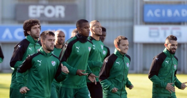 Bursaspor, Adanaspor maçı hazırlıklarını tamamladı