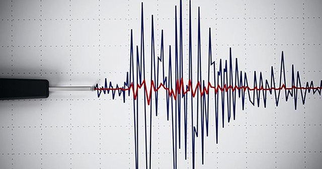 Çin&#039;de 5 büyüklüğünde deprem