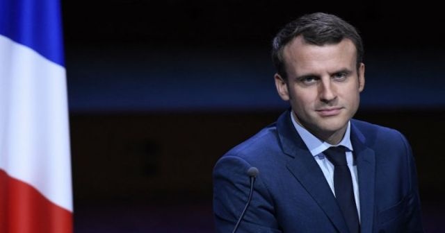 Emmanuel Macron, Mahmud Abbas&#039;la görüştü