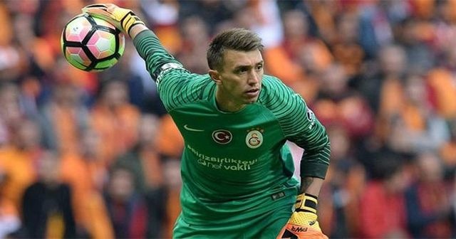 Fernando Muslera&#039;dan radikal karar