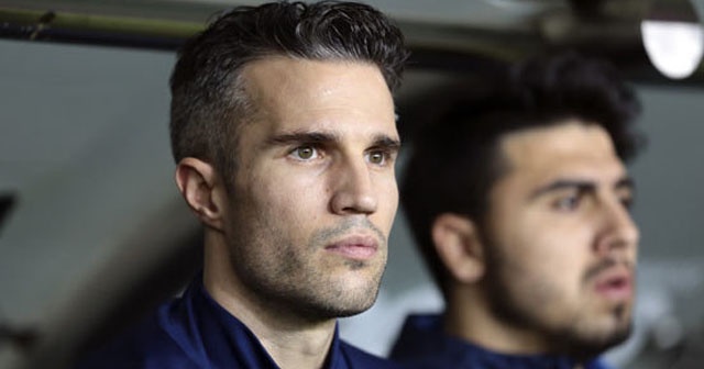 Feyenoord&#039;dan resmi Van Persie açıklaması