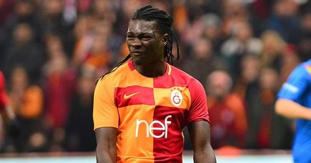 Gomis, atmadı attırdı