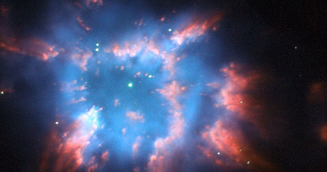 Hubble, Sunak takımyıldızındaki yıldız nebulasını görüntüledi